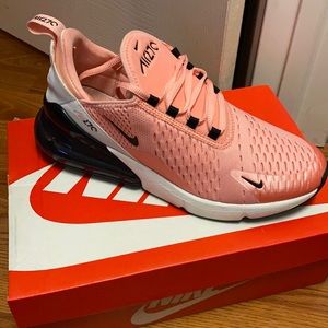 Nike Air Max 270